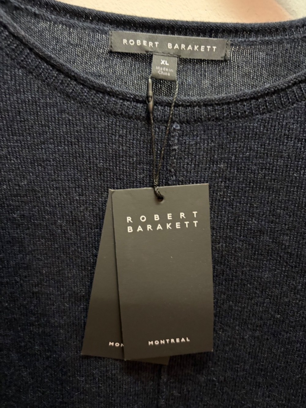 Men’s New Robert Barakett Navy Knit Sweater (size: XL) - Picture 2 of 7